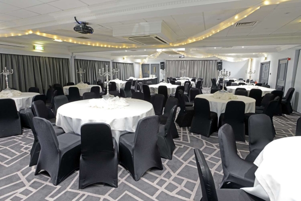 Hotel Village Newcastle (Newcastle upon Tyne)